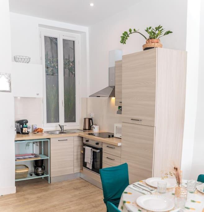Emeraude Centre Ville Марсилия Екстериор снимка